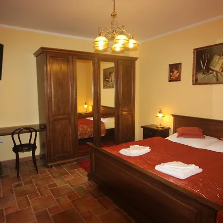 Pelikán Szálloda 3*